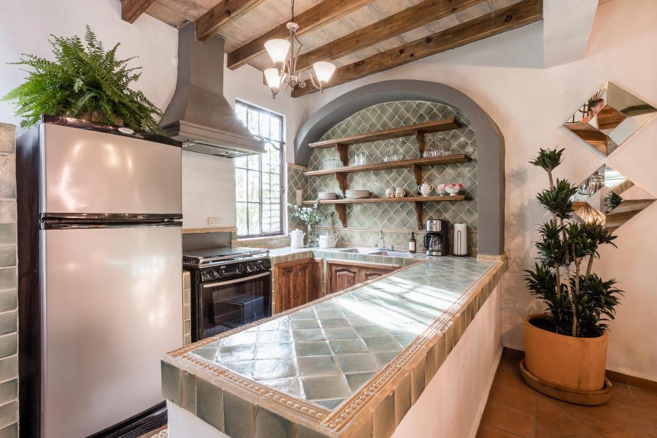 3Br Garden Home With Rooftop & Garage In Centro San Miguel De Allende Exterior photo